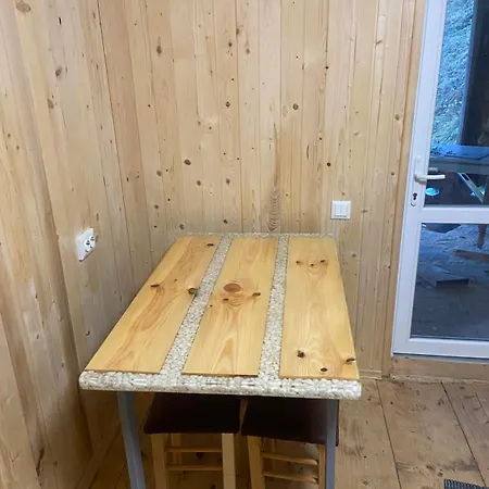 アパート будинок в карпатах Verkhniy Yasenov